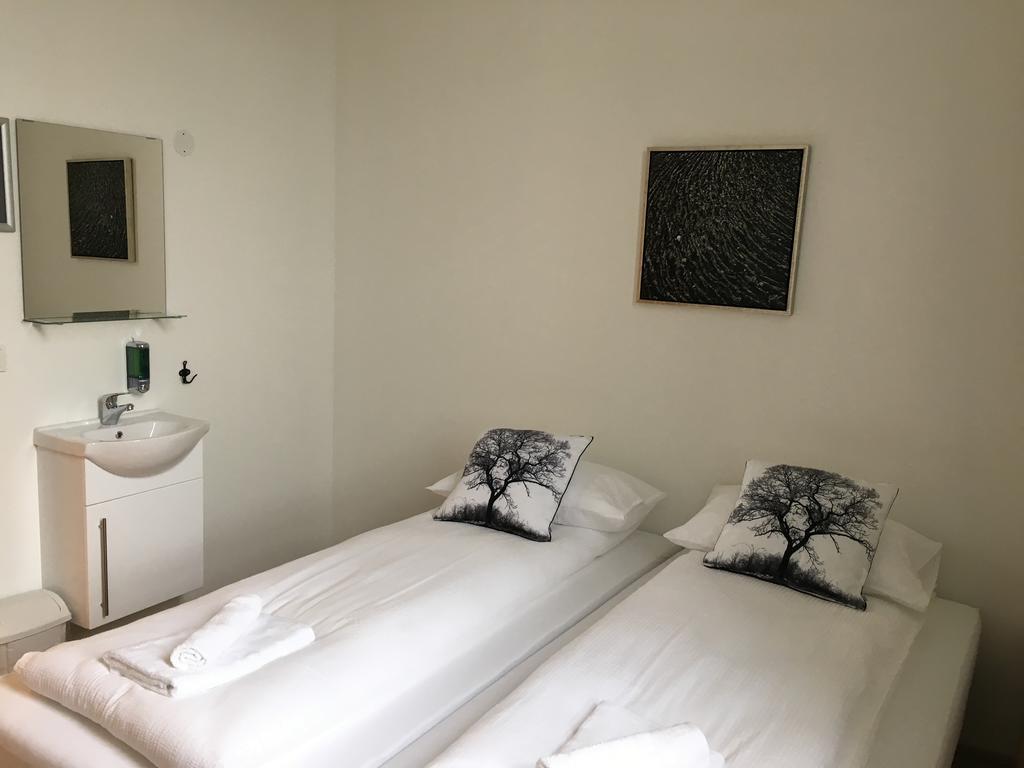 Welcome Riverside Guesthouse Hella Esterno foto